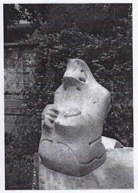 Tarr Miklós szobor