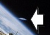 STS80 UFO closeup
