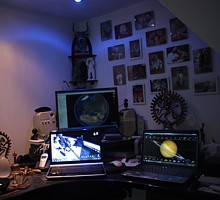 Cyber Desk 2009