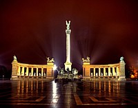 Budapest by Night - Heroes' Square